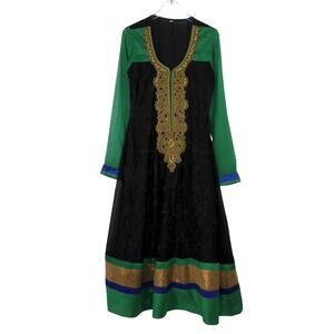 1990s Vintage Stunning Indian Sari Dress Black Emerald Green & Gold Small Saree